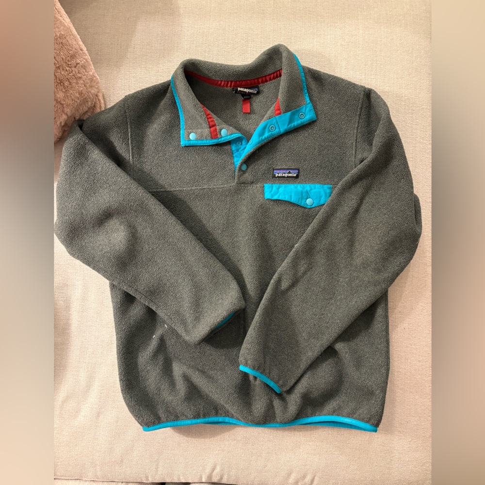 Patagonia Charcoal Fleece with Teal Trim